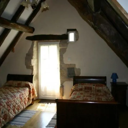 House 4 Personnes Hébergement de vacances Camburat